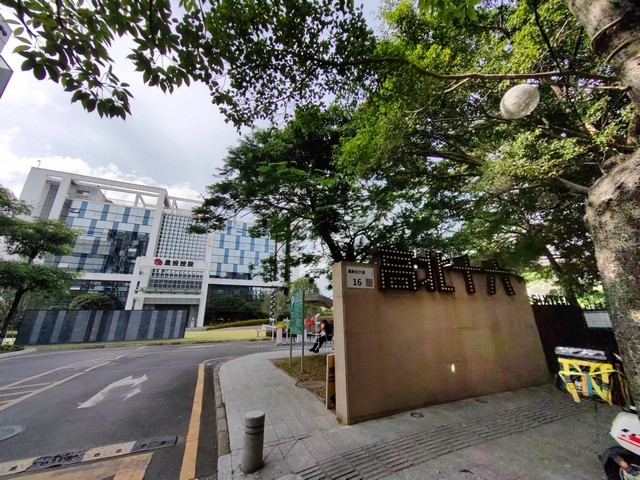 来宾无机房旧楼加装电梯价格